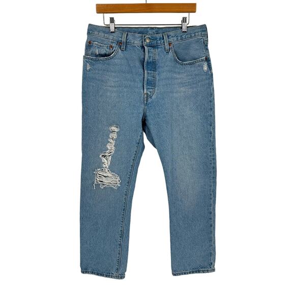 Levi’s Premium‎ 501 Original Cropped Light Wash 32x26 - Picture 1 of 14